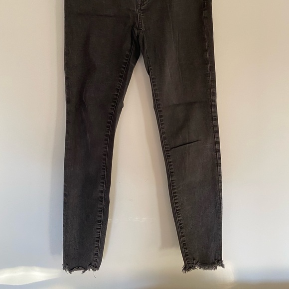 Madewell 9” high rise skinny jeans, black, size 26 - Picture 2 of 6